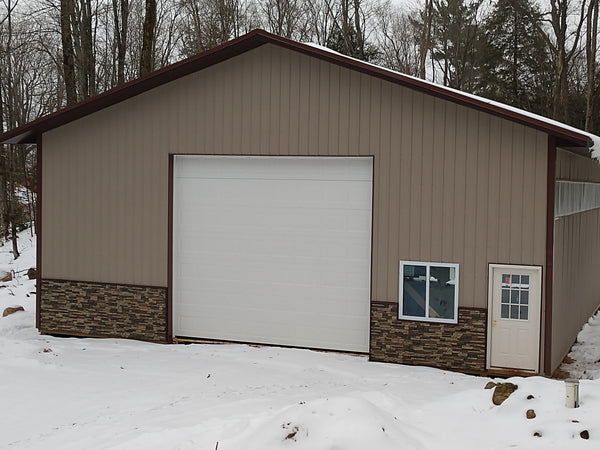 Lightning Ridge faux stone panel in Nature's Spirit – exterior siding and shed