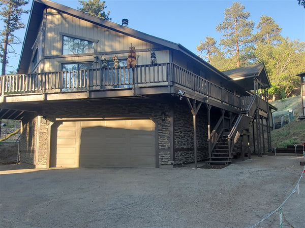 Lightning Ridge faux stone panel in Nature's Spirit – exterior siding