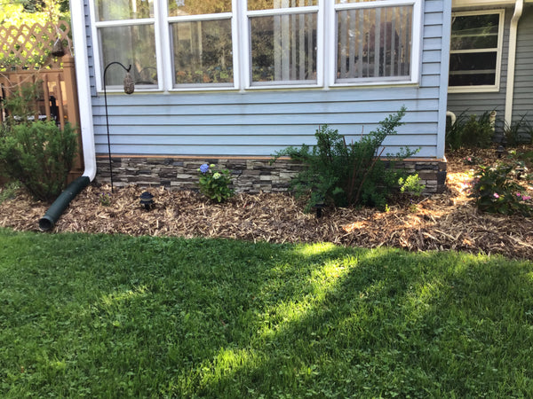 Lightning Ridge faux stone panel in Nature's Spirit – exterior siding and front yard